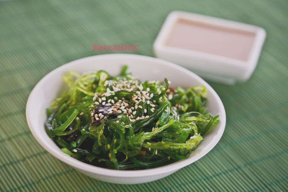 How to Make Seaweed Salad