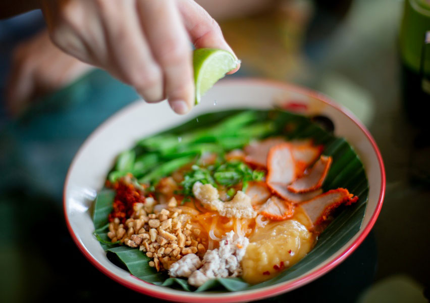 Sukhothai Noodle Soup Recipe