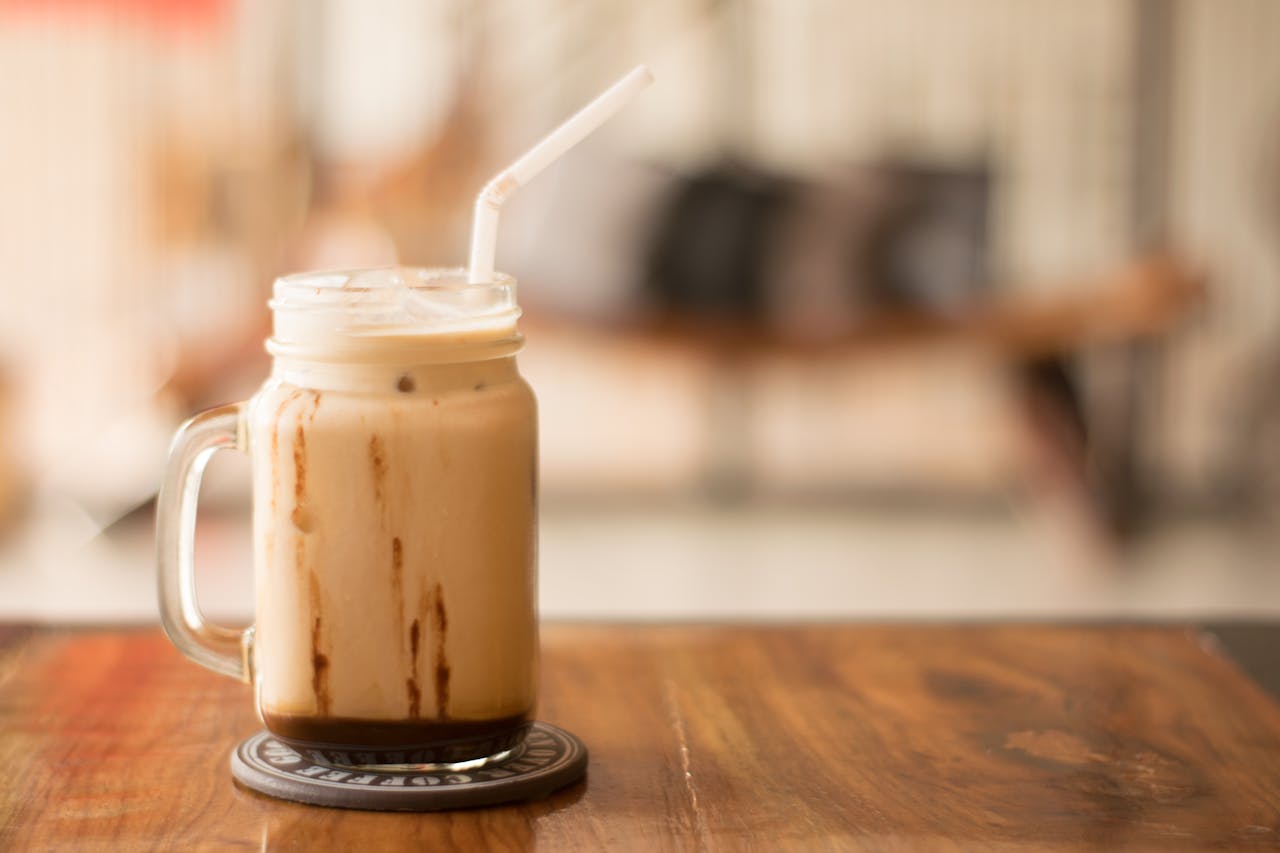 How to Make Café Style Cold Coffee at Home